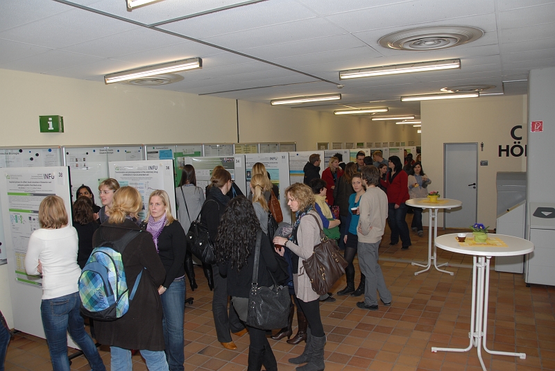 2011-01a_17.JPG - Postersession